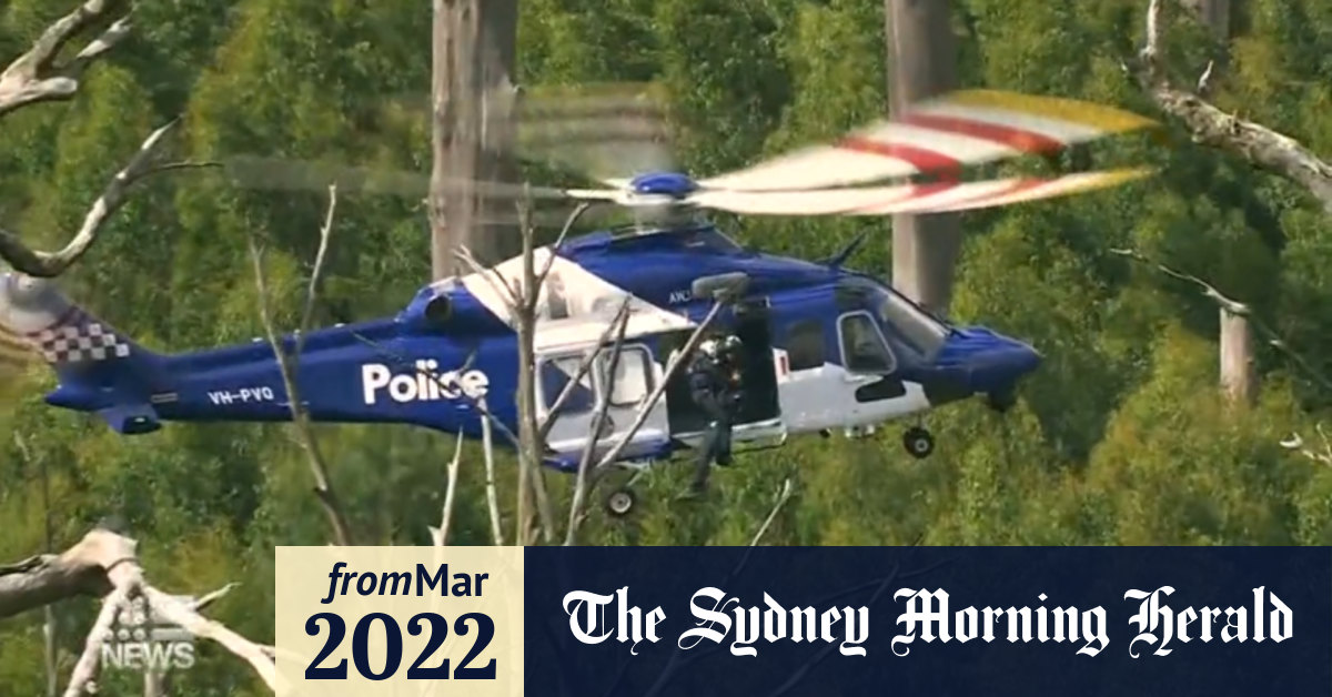 Video Five feared dead after helicopter crash in regional Victoria